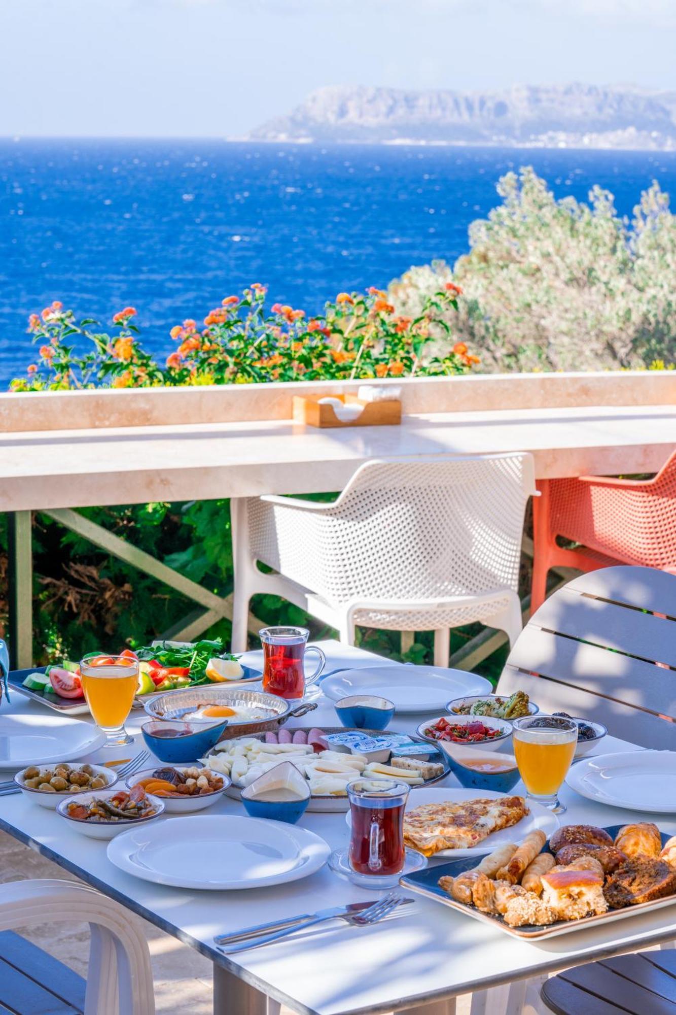 Payam Hotel Kas Bagian luar foto